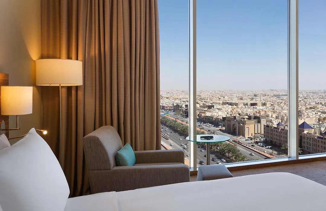 Hilton Garden Inn Riyadh Financial District-1